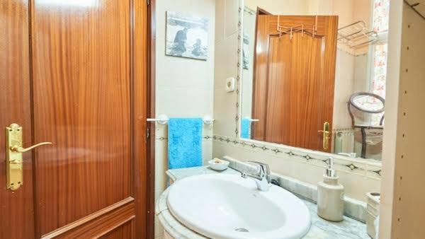 Habitacion Maravillosa En Apartamento Compartido Madrid Centro Εξωτερικό φωτογραφία